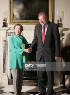 Margaret beckett