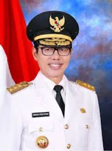 Reydonnyzar Moenek Reydonnyzar Moenek