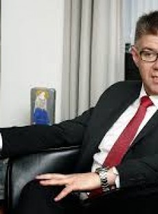 Gunnar Bragi Sveinsson Gunnar Bragi Sveinsson