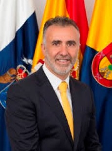 ángel Víctor Torres Pérez
