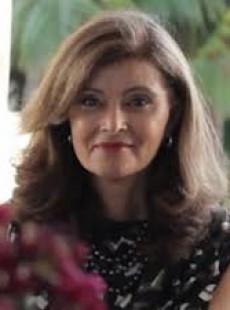  Ana María Botella Gómez