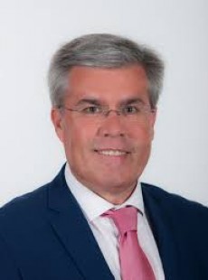  José Enrique Fernández De Moya Romero