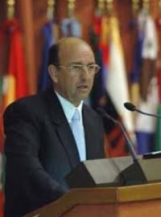 Carlos Alberto Dávila