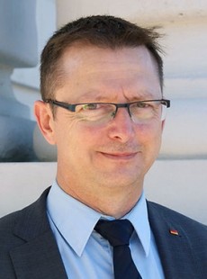 Dieter Stier