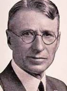 Einar Hoidale