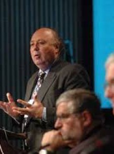 Roberto Urquía