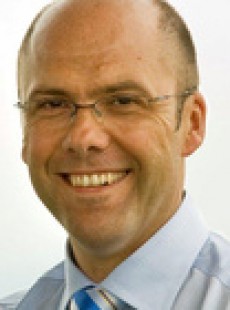 Rupert Metzler