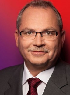 Udo Schiefner