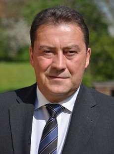 Uwe Lagosky
